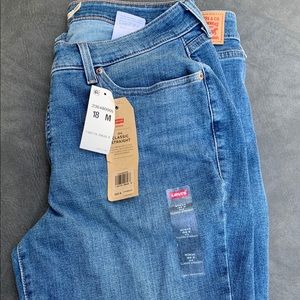 Levi straight leg jeans